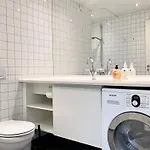 Newly Built 1 Bedroom With Balcony Appartement