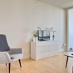 Newly Built 1 Bedroom With Balcony * Århus