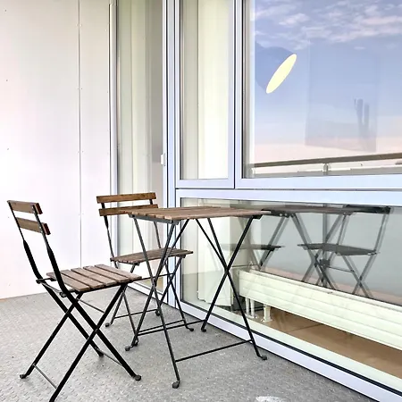 Newly Built 1 Bedroom With Balcony 公寓 Århus
